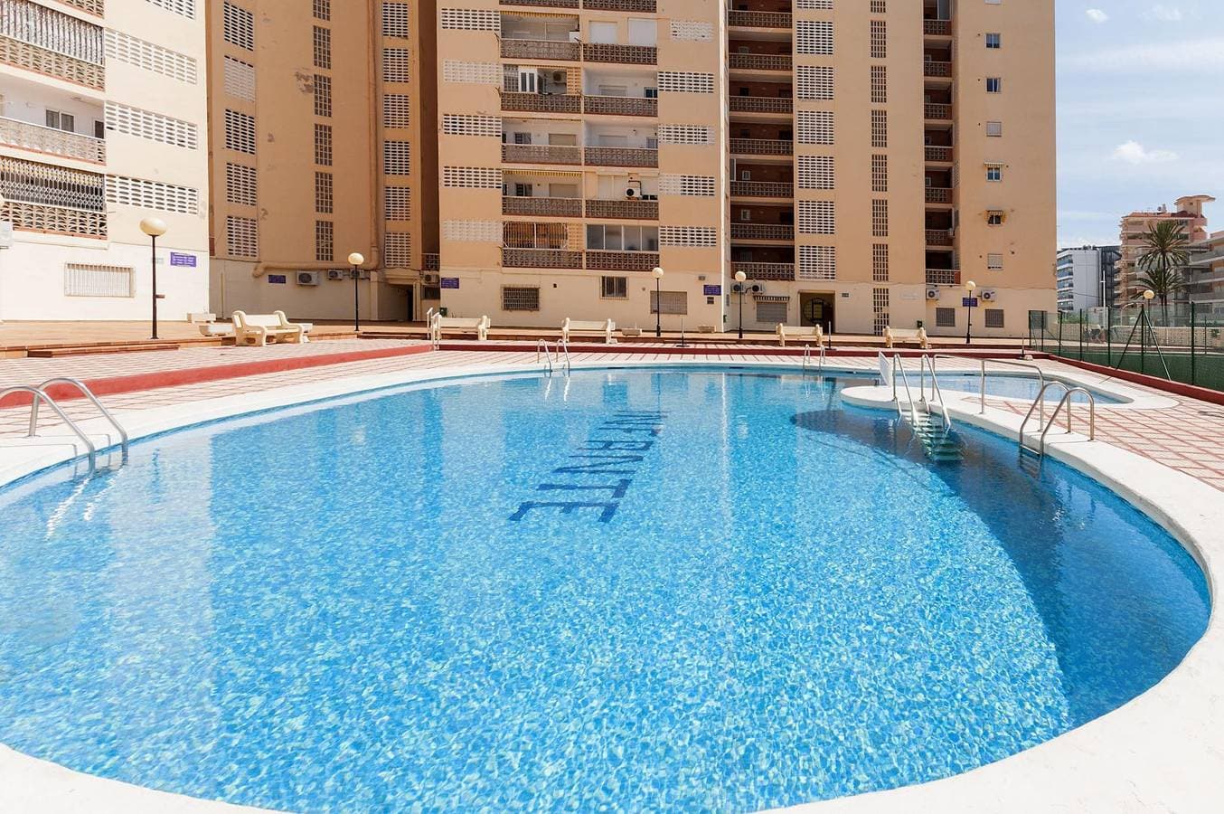 Foto 3 von 17: Infante - Apartment mit Meerblick in Playa de Gandía. WiFi gratis