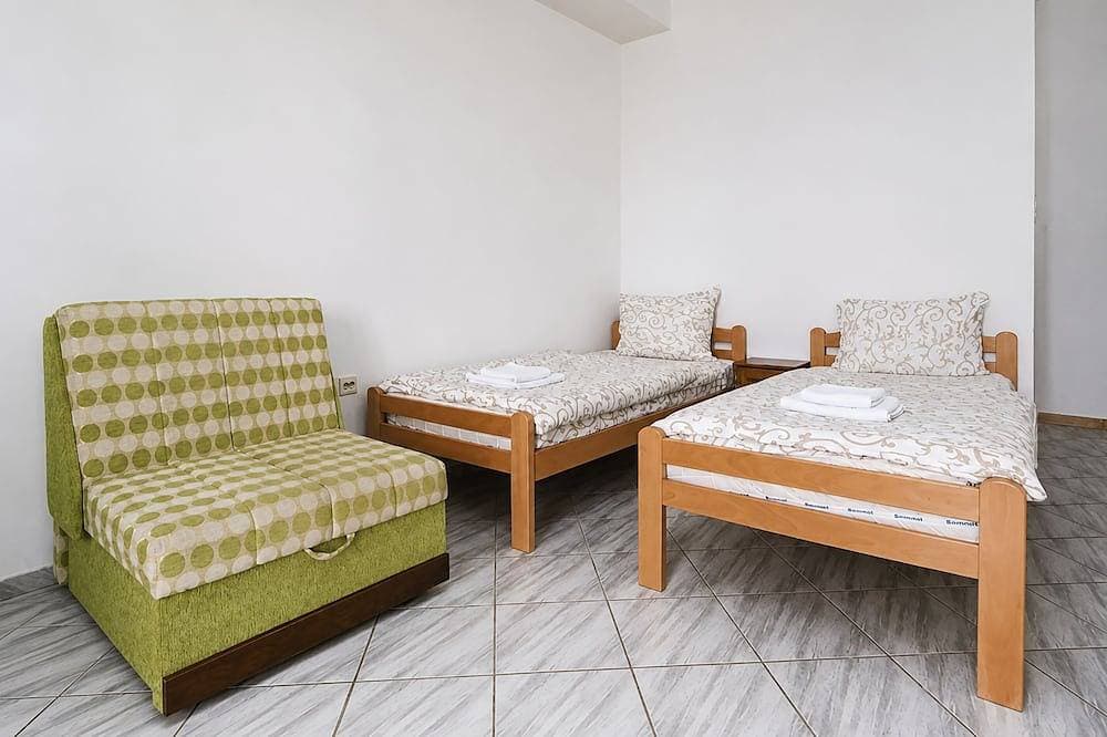 Budget Room in the Heart of Budva 1
