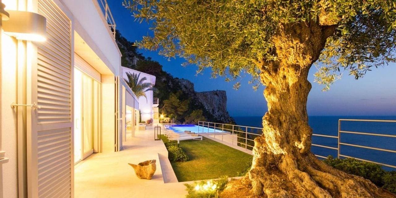 Foto 8 von 41: Villa für 12 Personen mit Garten