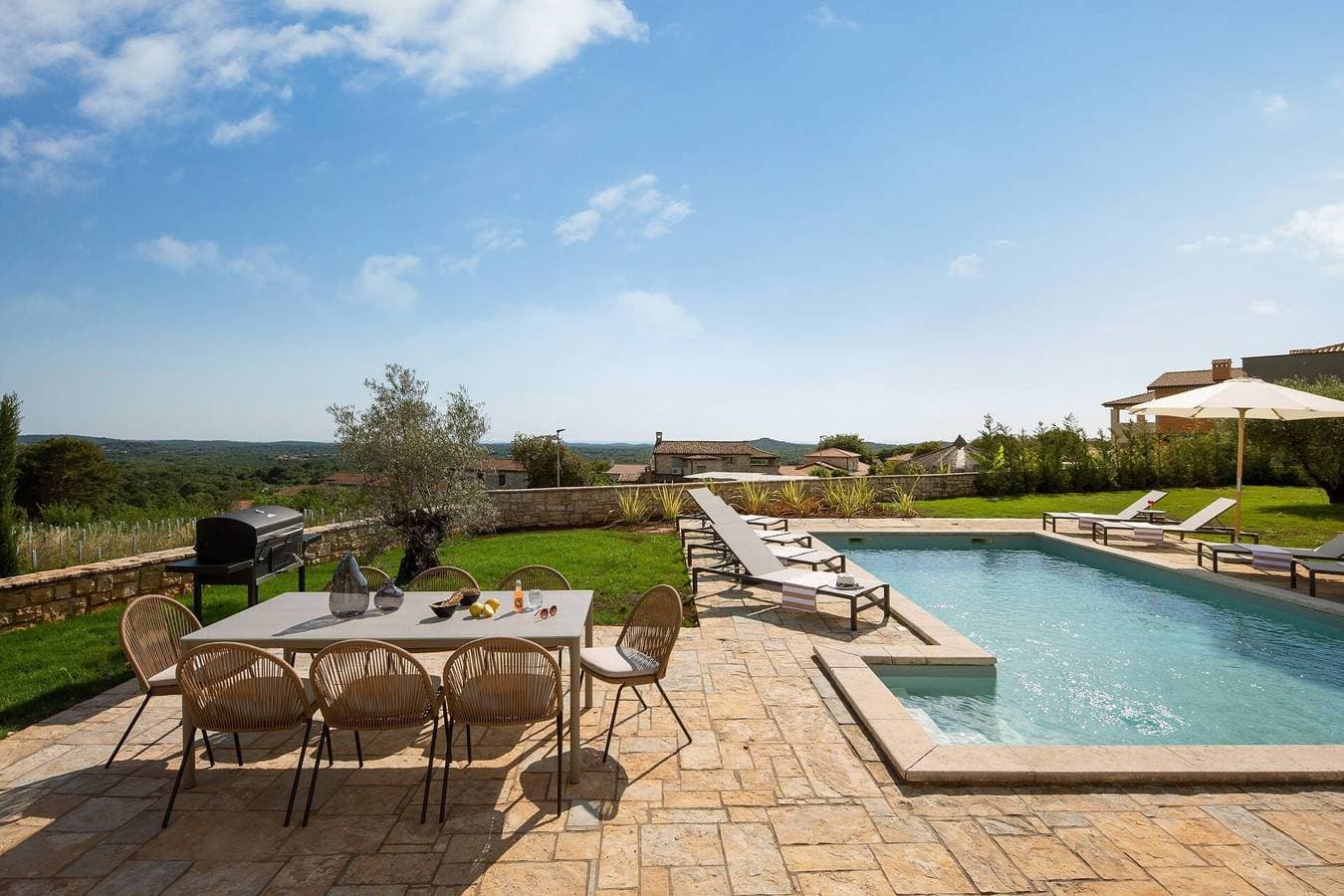 
Rustikale Villa Reichardia mit Pool in Istrien, Panoramablick, haustierfreundlich, ruhige Lage, ide... 1