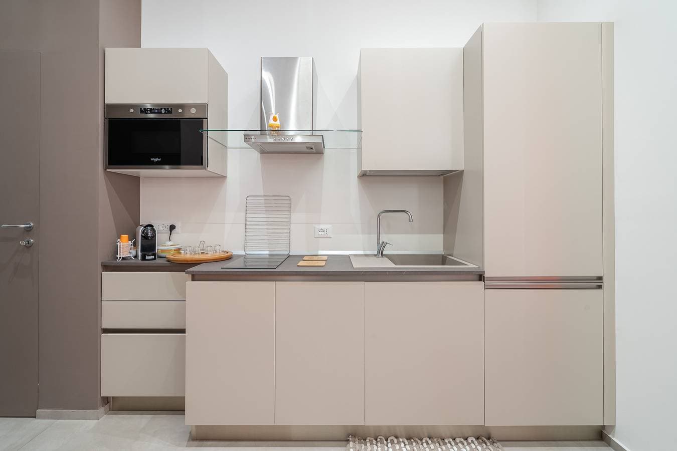 Foto 6 von 34: Ferienwohnung 'La Casetta Del Cuore' mit privatem Hinterhof, WLAN und Klimaanlage