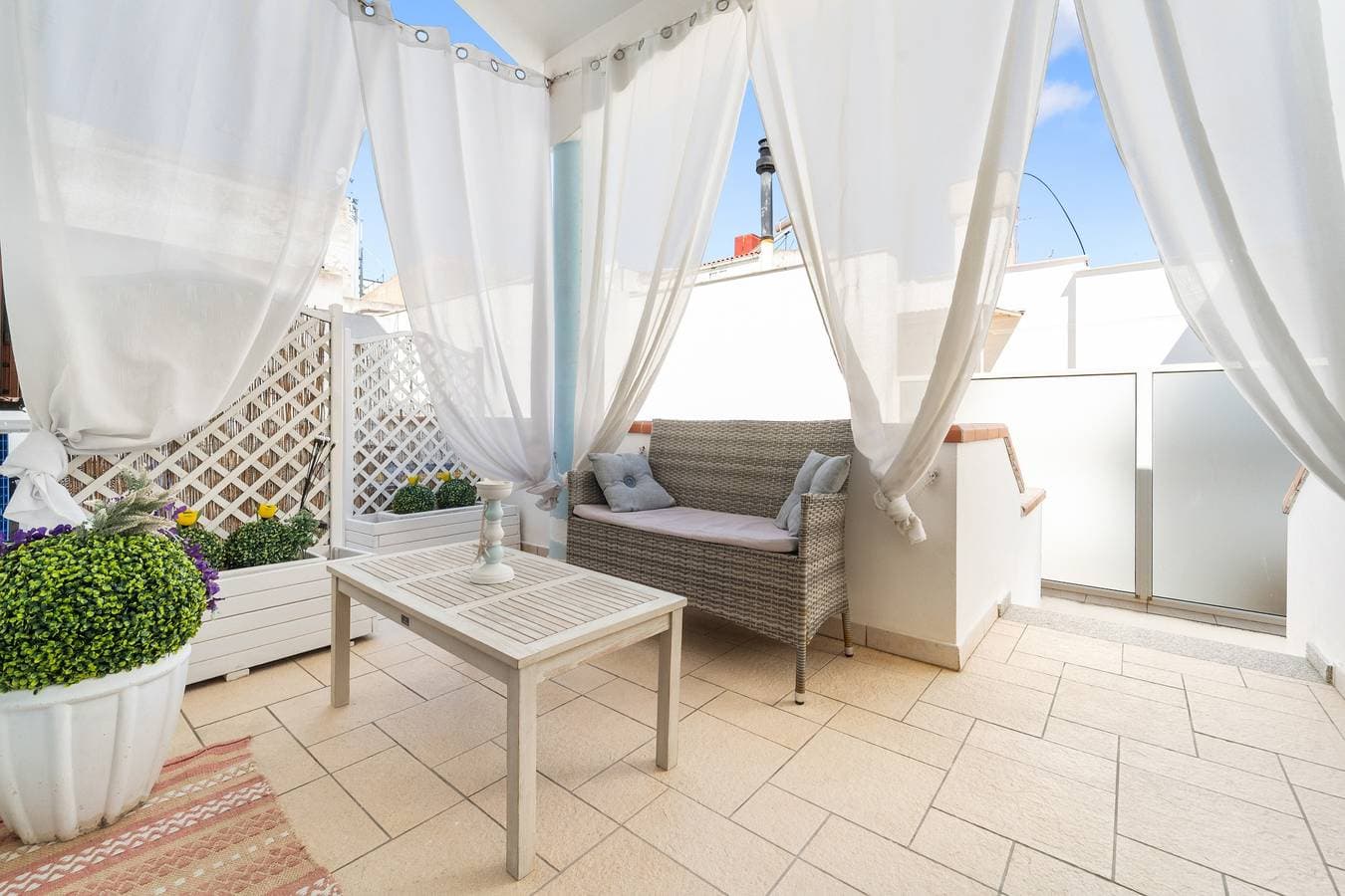 Foto 4 von 28: Ferienwohnung 'Casa Di Design A' mit privater Terrasse, Wi-Fi und Klimaanlage