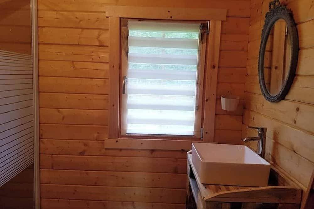 Foto 3 von 11: Ruhiges Holzchalet