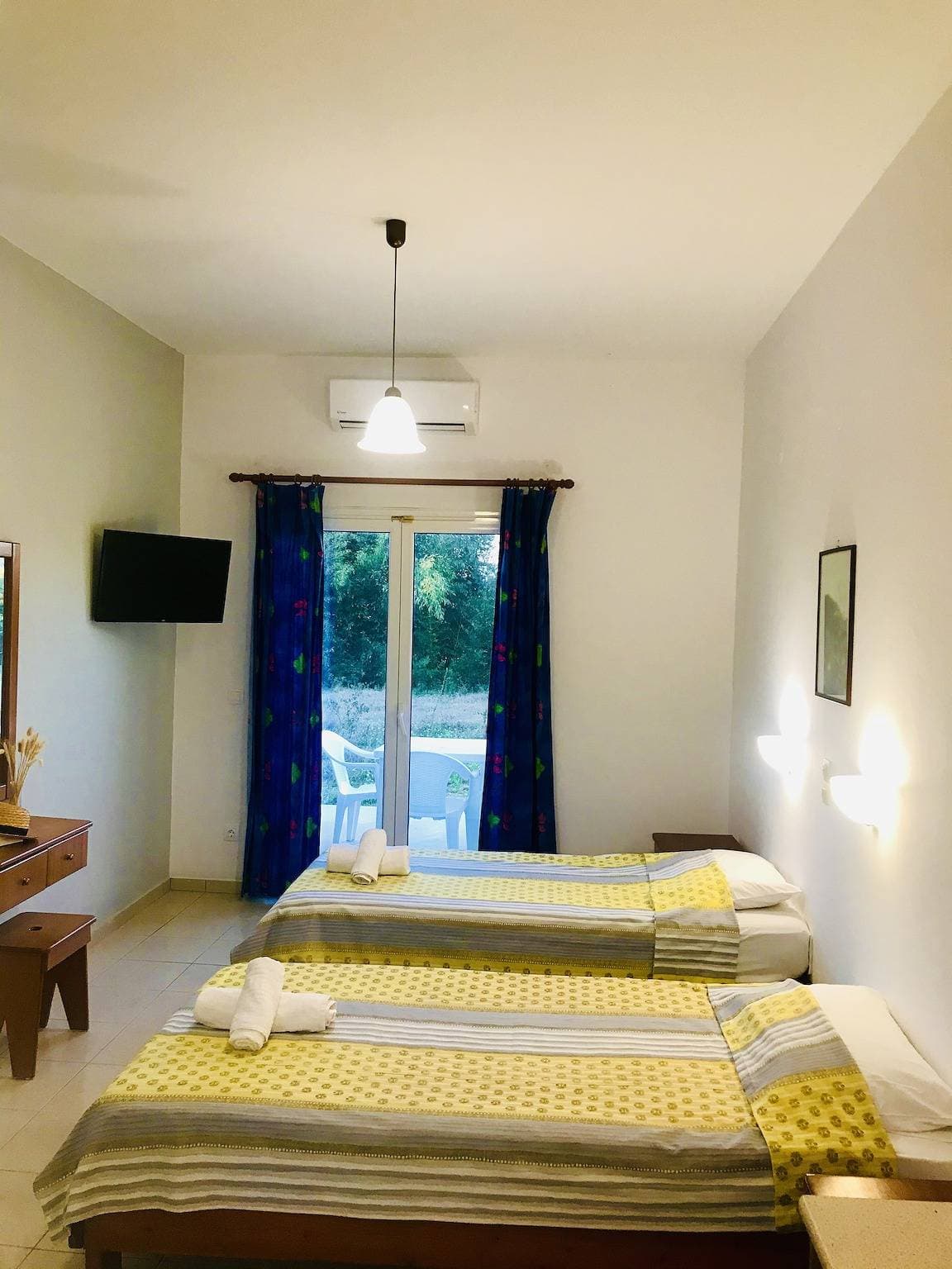 Foto 8 von 34: Studio in Banos Apartments with shared Swimming Pool