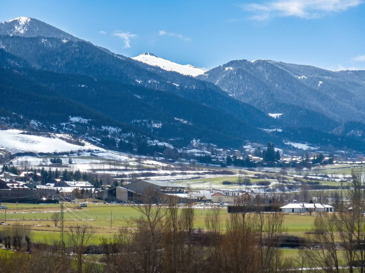 Foto 4 von 26: Gemütliche Wohnung in Alp 60 m² mit Balkon und Aussicht!