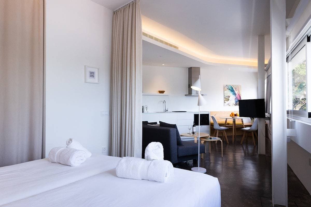 Foto 10 von 40: Ferienwohnung für 3 Personen mit Terrasse