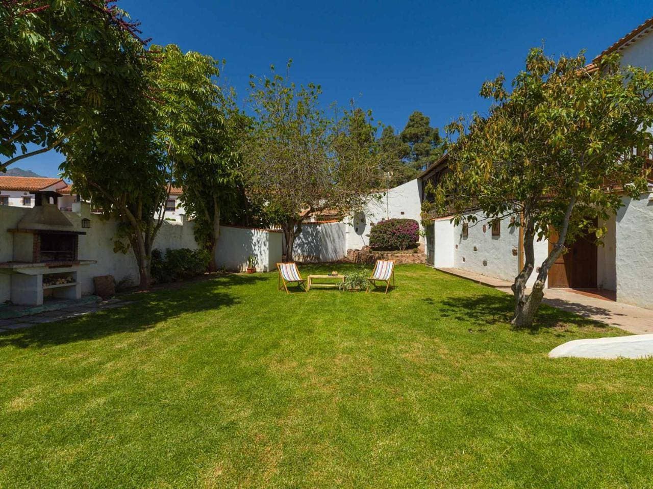 Foto 8 von 29: Villa with Garden View