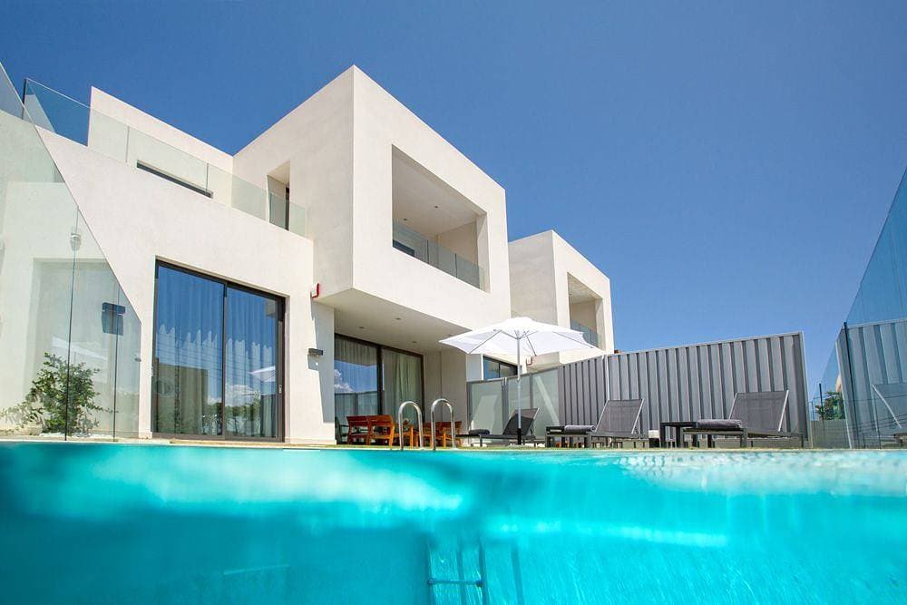 Villa 1