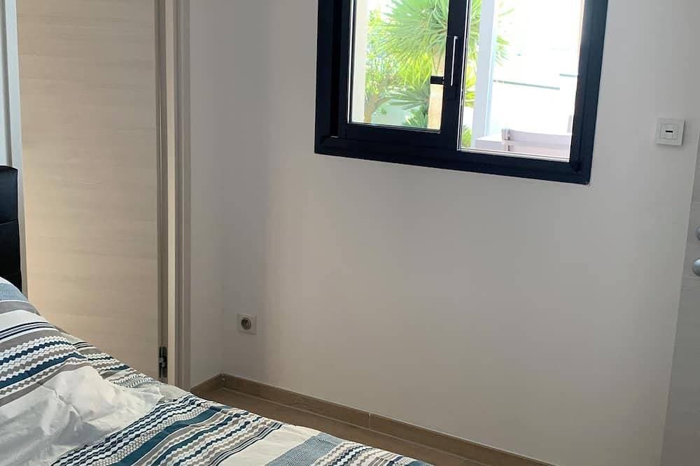 Foto 2 von 10: 50m2 garden level, 400 m from Agosta beach