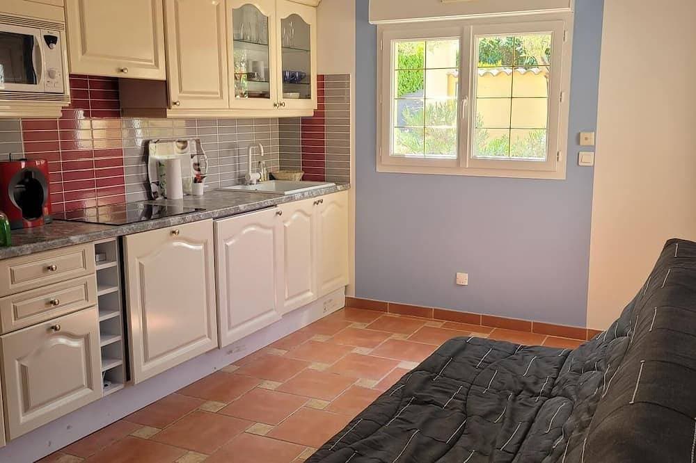 Foto 10 von 21: Villa mit Pool nahe dem Strand, für 4 Personen, komplett ausgestattet