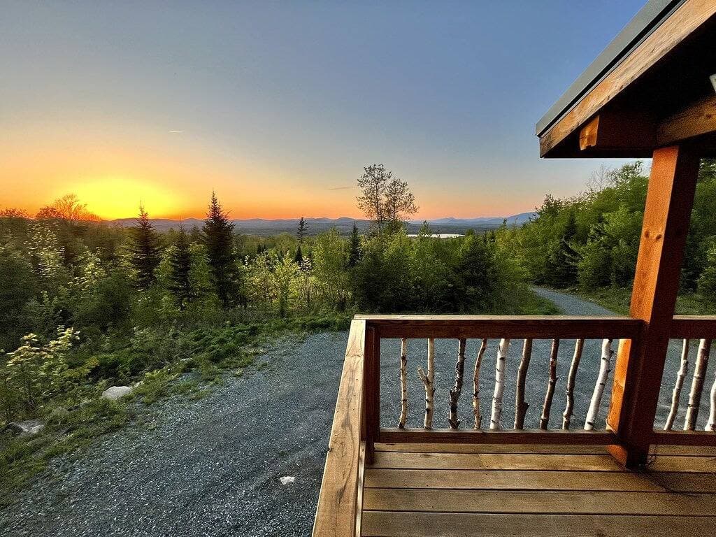 Foto 2 von 33: Blockhaus mit Panoramablick auf Cherry Pond und White Mountains