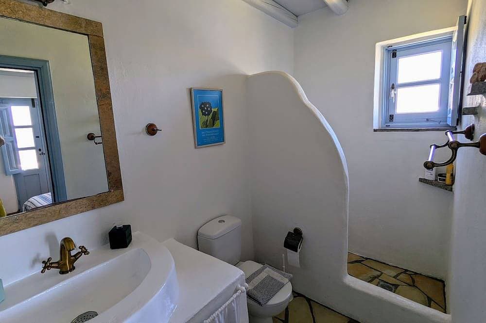 Foto 7 von 30: Property with 2 charming Patmos style family homes