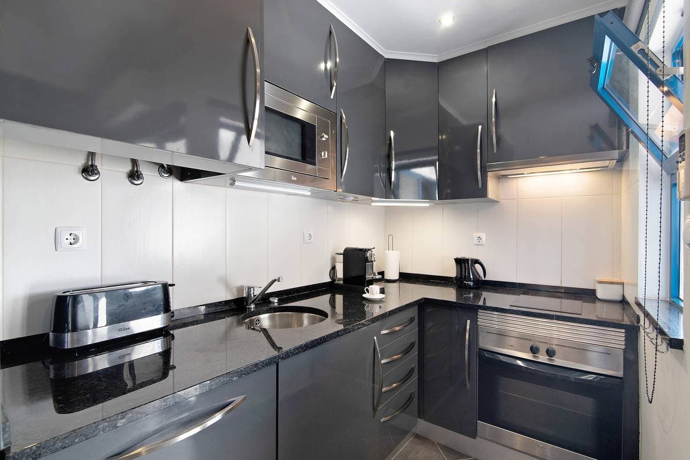 Foto 8 von 20: Ferienwohnung 'Apartamento Freire' mit Balkon, WLAN und Klimaanlage