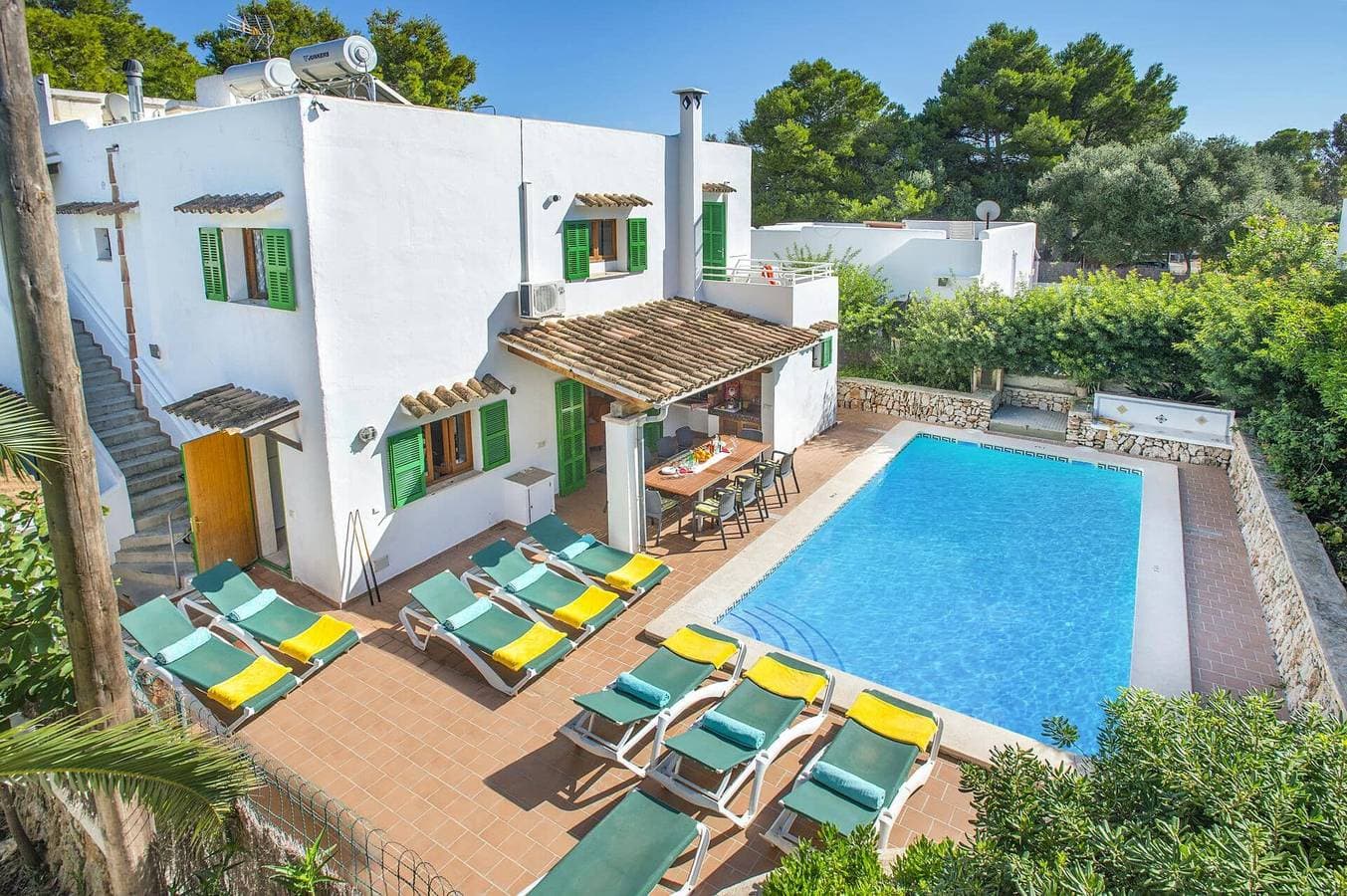 Foto 10 von 27: Villa für 10 Personen mit Garten