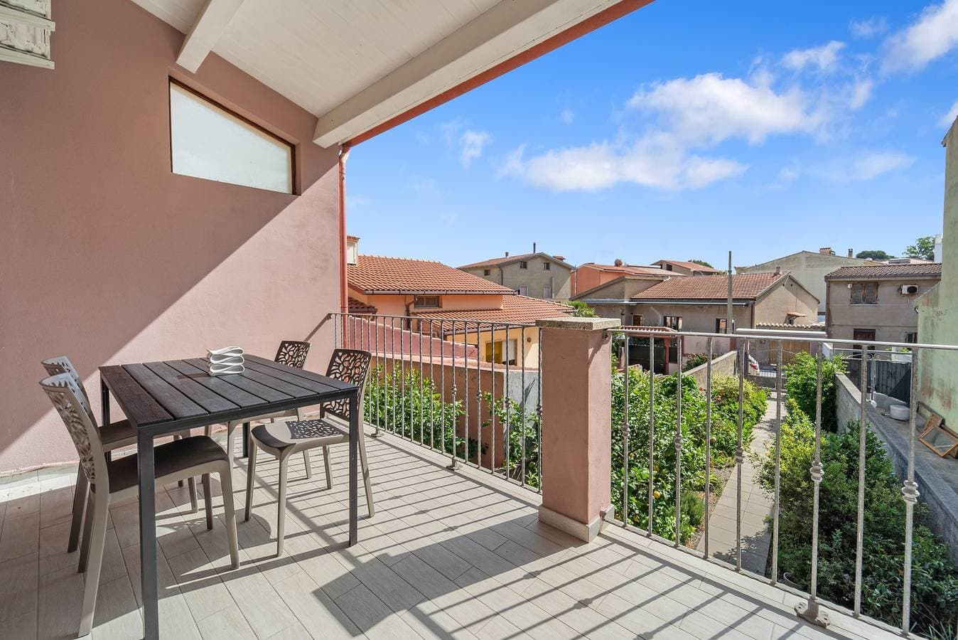 Casa di Pina 1