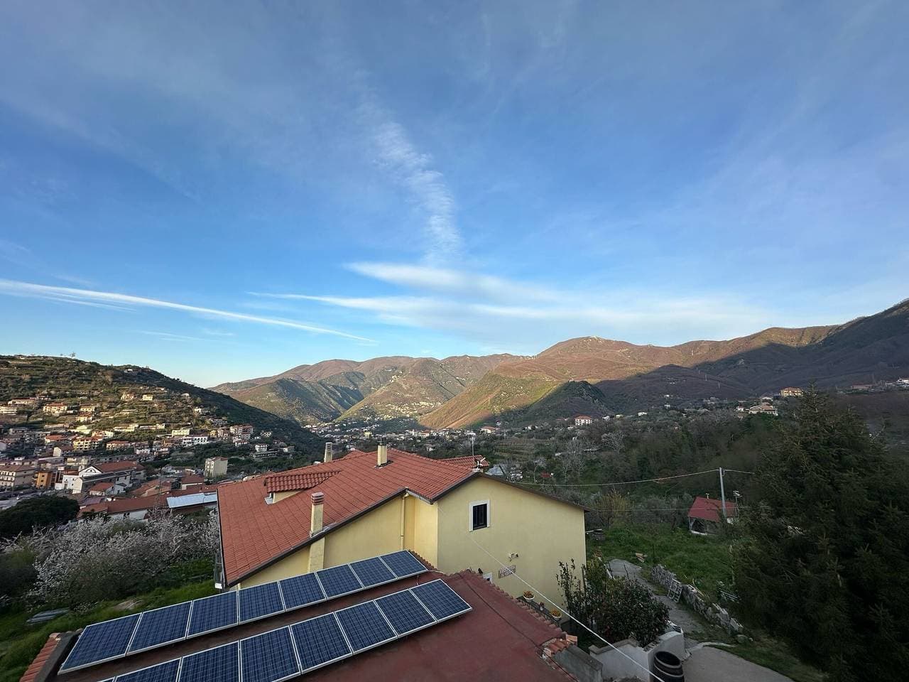 Foto 11 von 20: Zimmer 'Camera Sentieri Con Vista Vesuvio' mit Bergblick, Wi-Fi und Klimaanlage