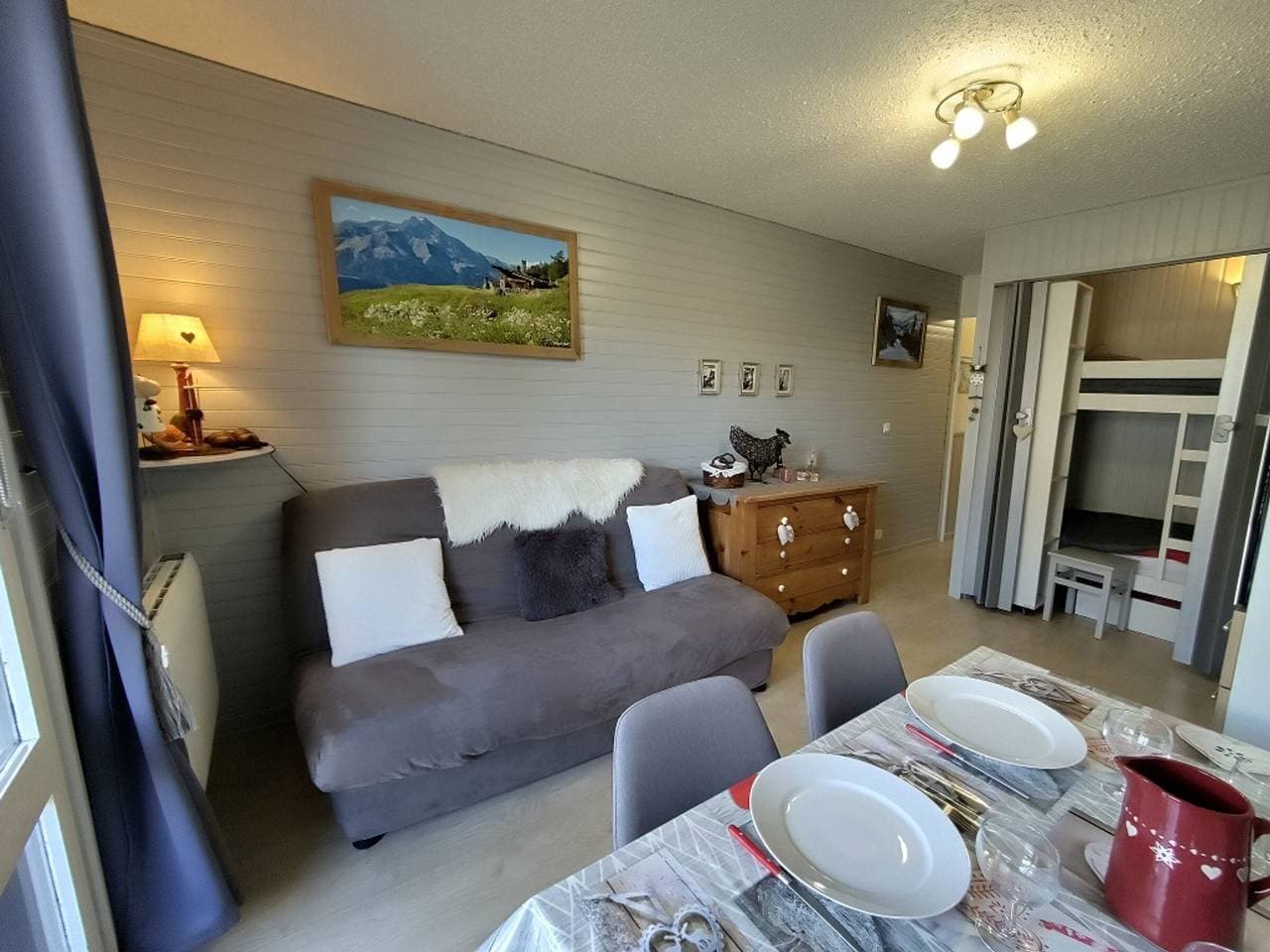 Studio Kabine 2/3 Pers mit großer Terrasse und Bergblick in Aussois 1