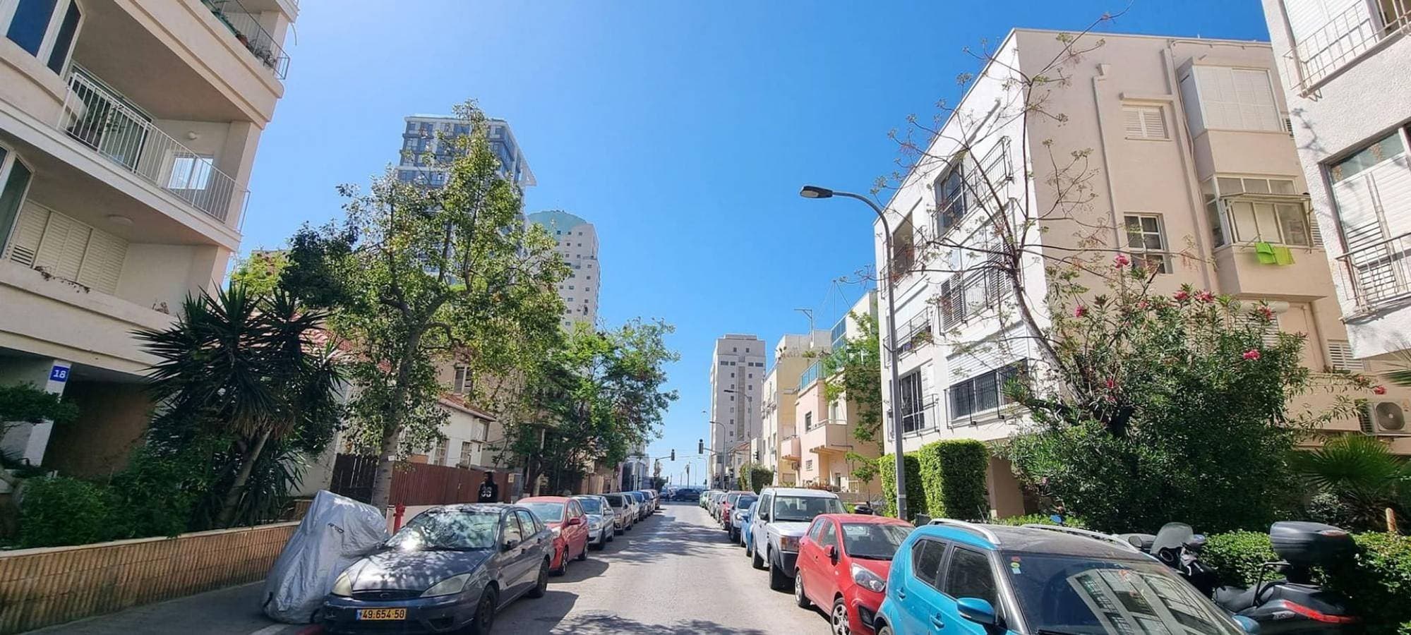 Foto 9 von 25: HaRav Kook Lilas in Tel Aviv-Yafo