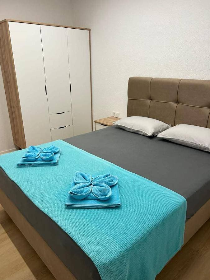 Foto 5 von 11: Two-Bedroom Apartment