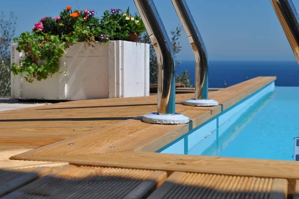 Foto 12 von 30: Apulien Salento Salento Meerblick-Konstruktion, umgeben von jahrhundertealten Olivenbäumen