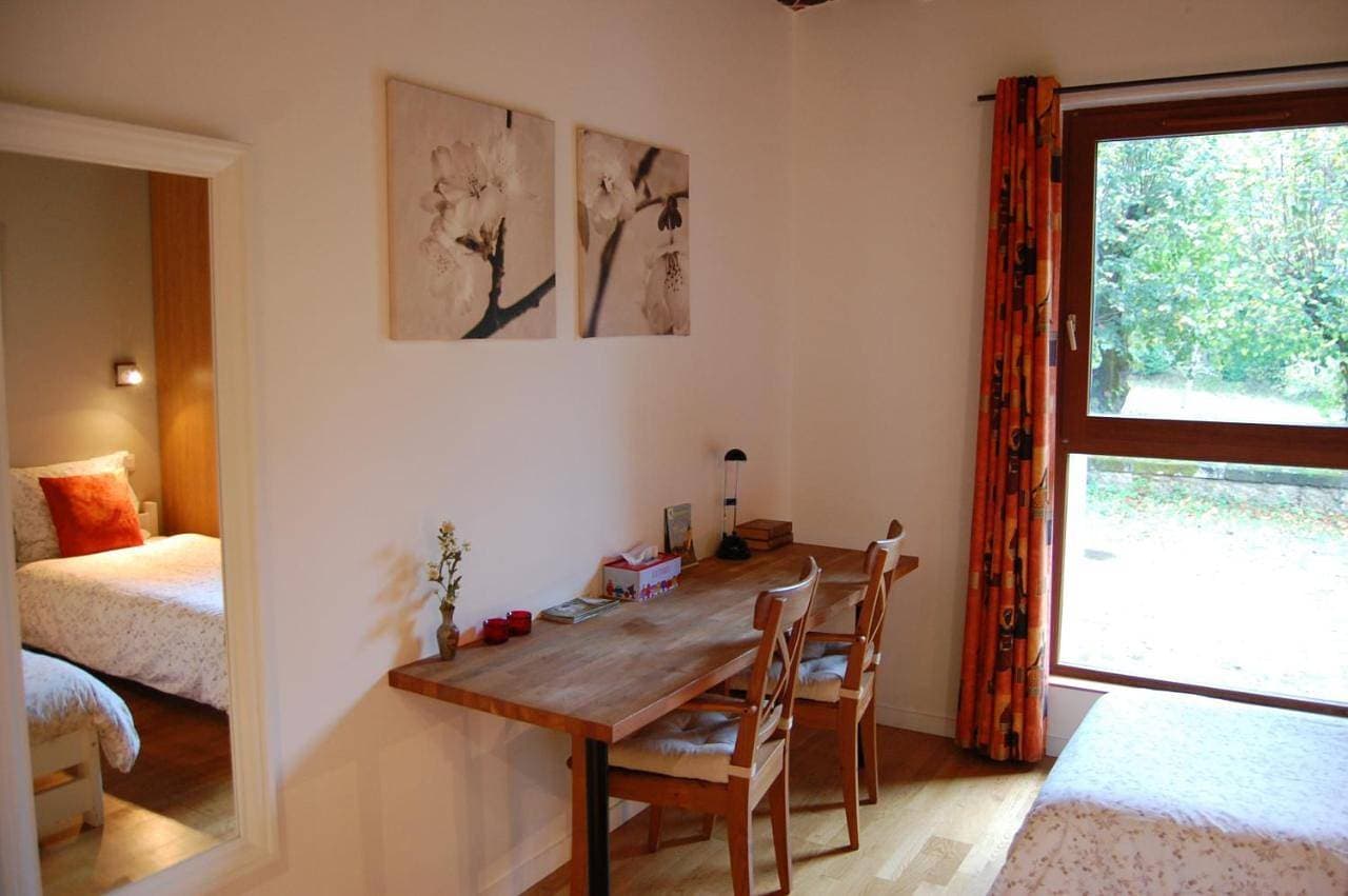 Foto 7 von 9: Studio with Garden View