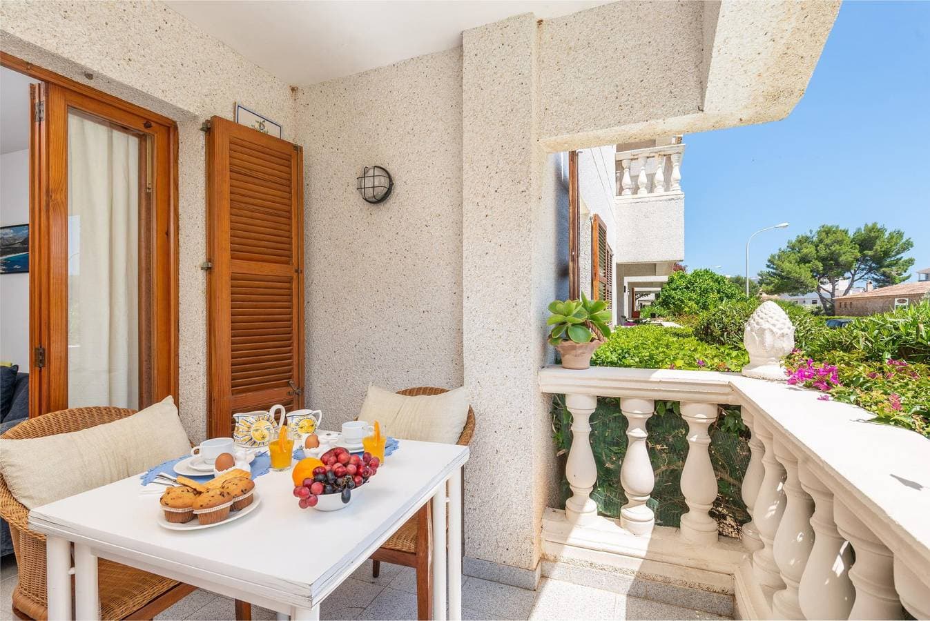 Foto 8 von 32: Can Nogueras - Gemütliches Apartment in Strandnähe. Die Wohnanlage hat einen Gemeinschaftspool. WiFi gratis
