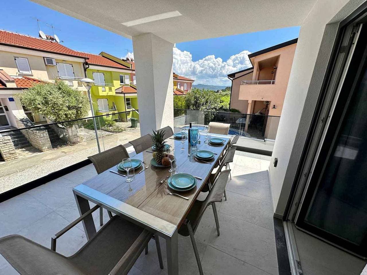 Foto 8 von 40: Villa mit Klimaanlage und Pool