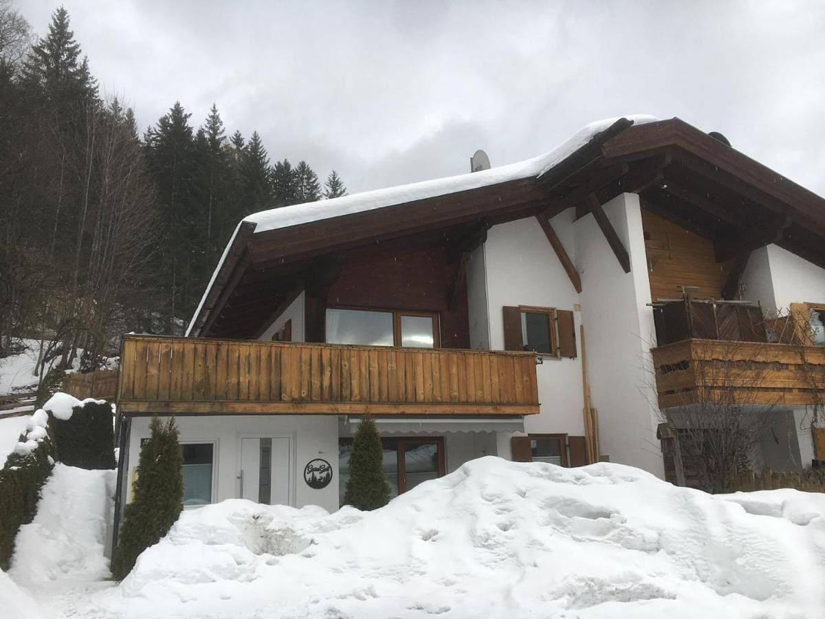 Foto 2 von 41: Three-Bedroom Chalet