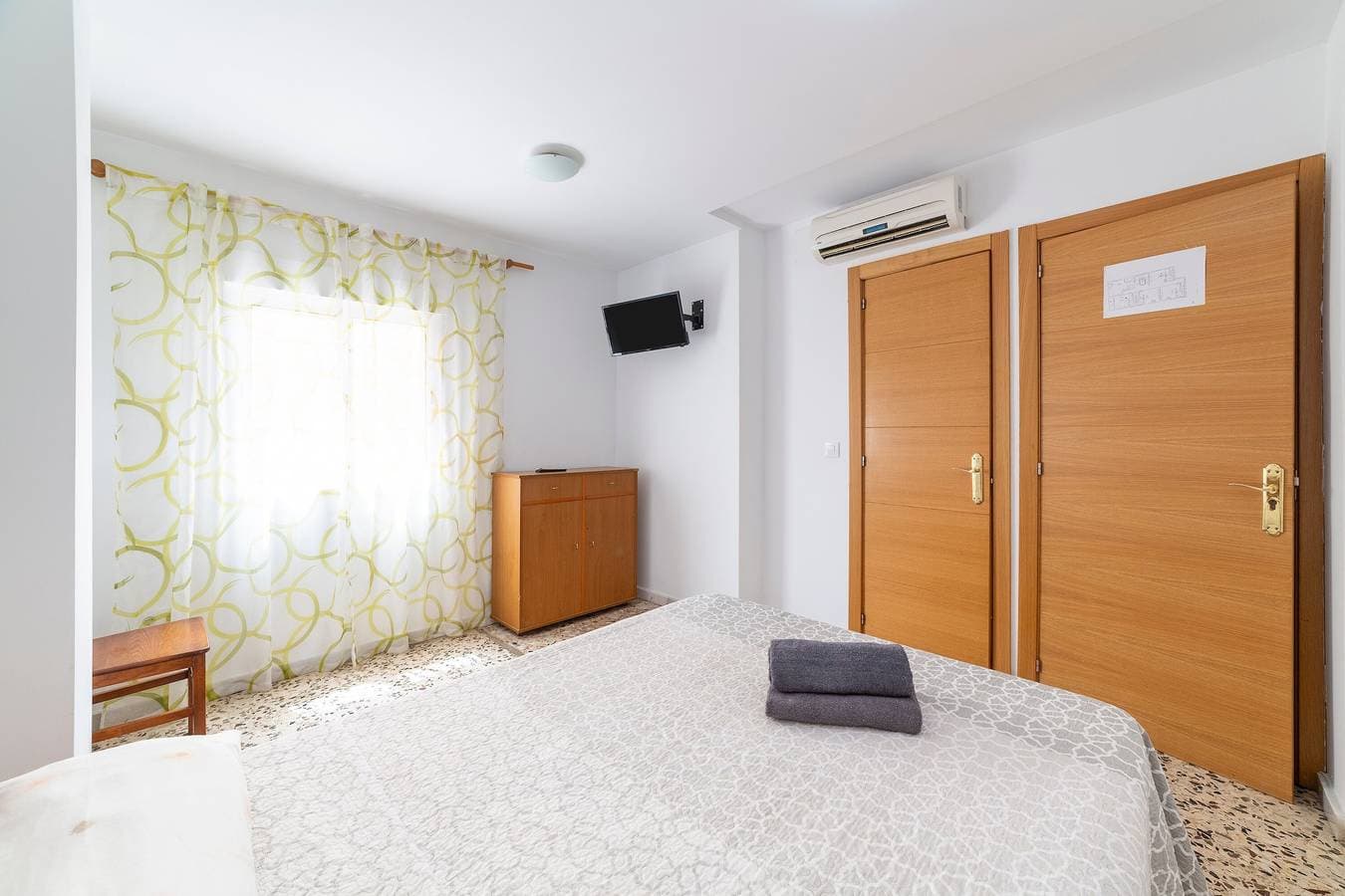 Foto 8 von 21: Zimmer 'Doble 14' mit Wi-Fi und Klimaanlage