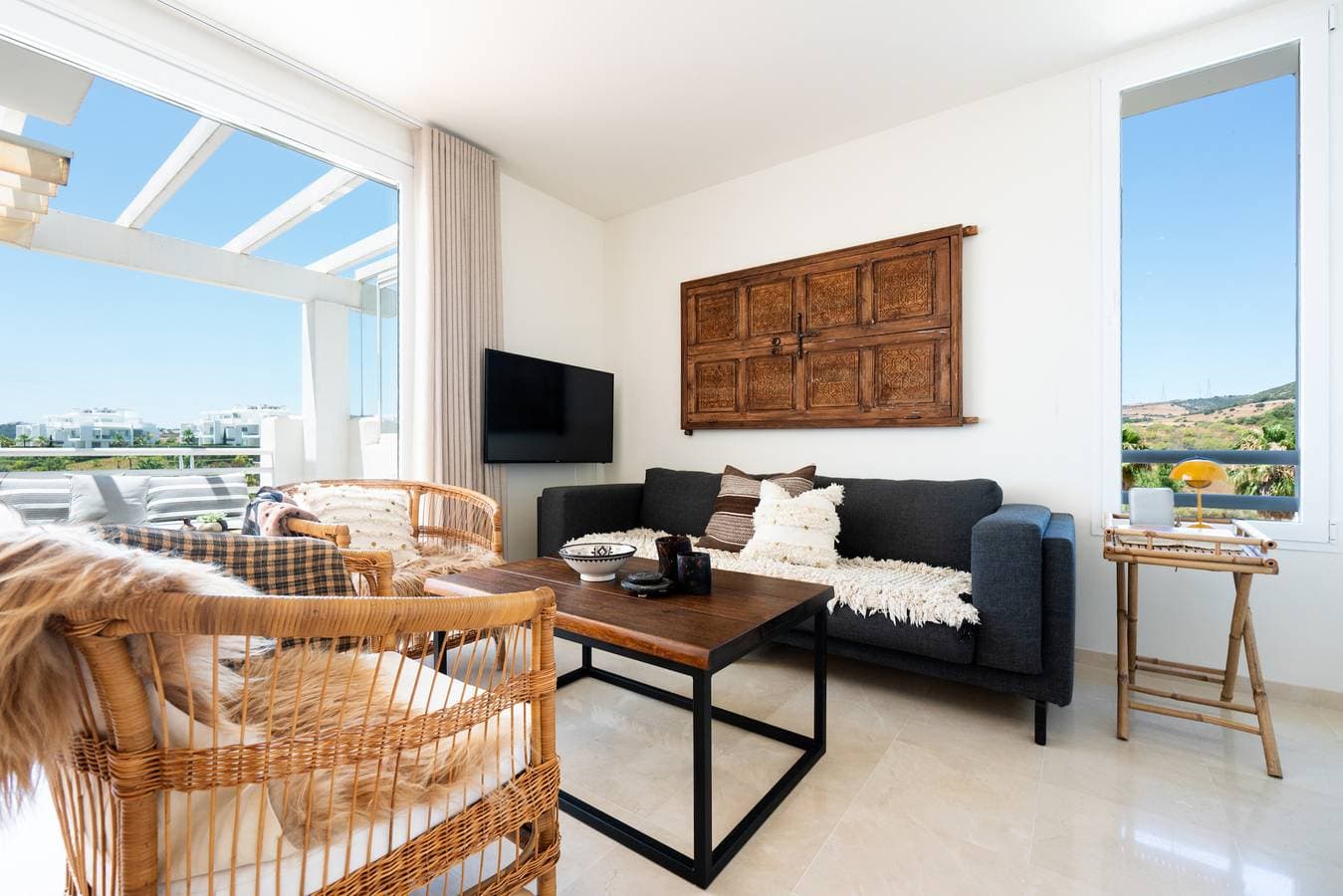 Foto 4 von 26: Alcazaba Lagoon Estepona - Luxury Boho Apartment