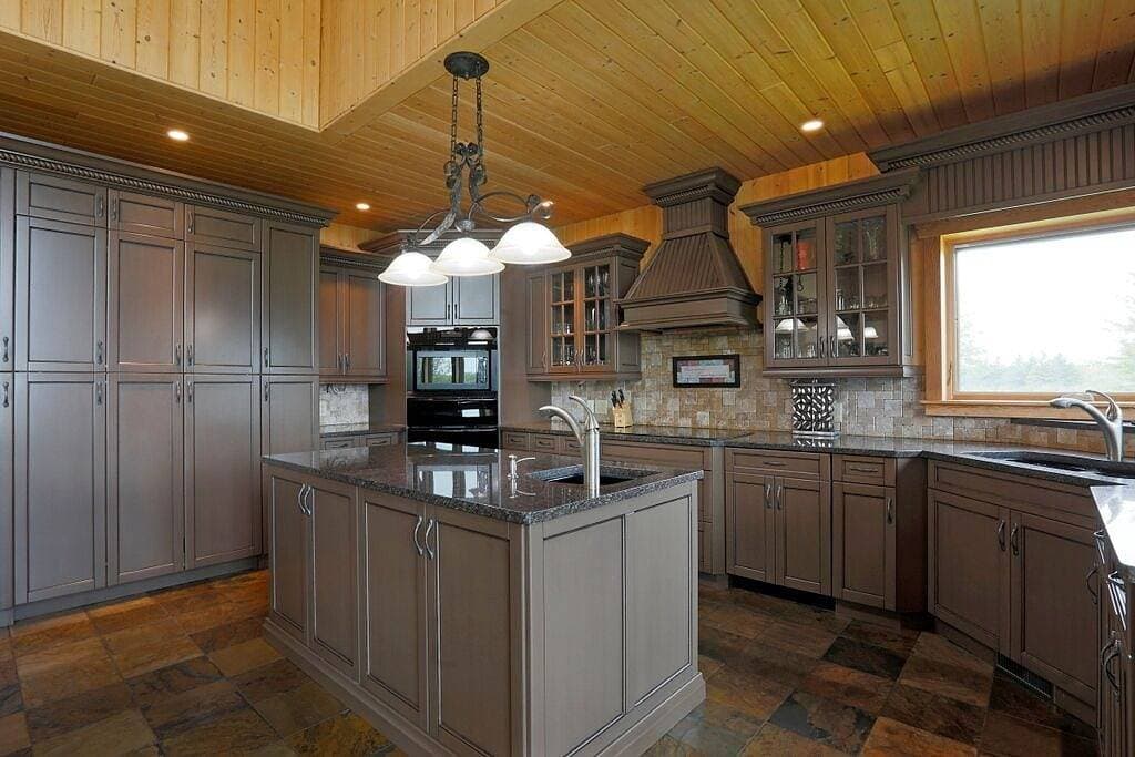 Foto 11 von 17: Luxury Lakefront Cabin on Falcon Lake