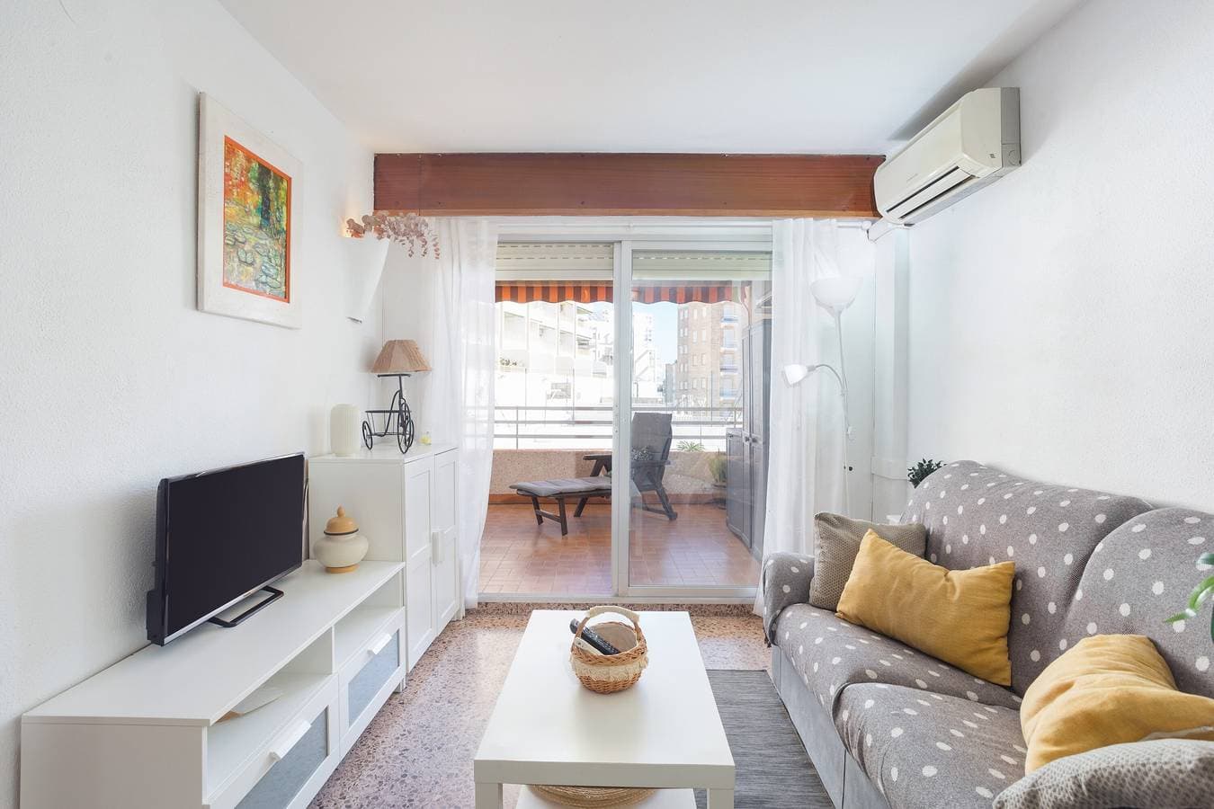Foto 3 von 28: Apartment 'Los Olivos Bb' mit Meerblick, WLAN und Klimaanlage