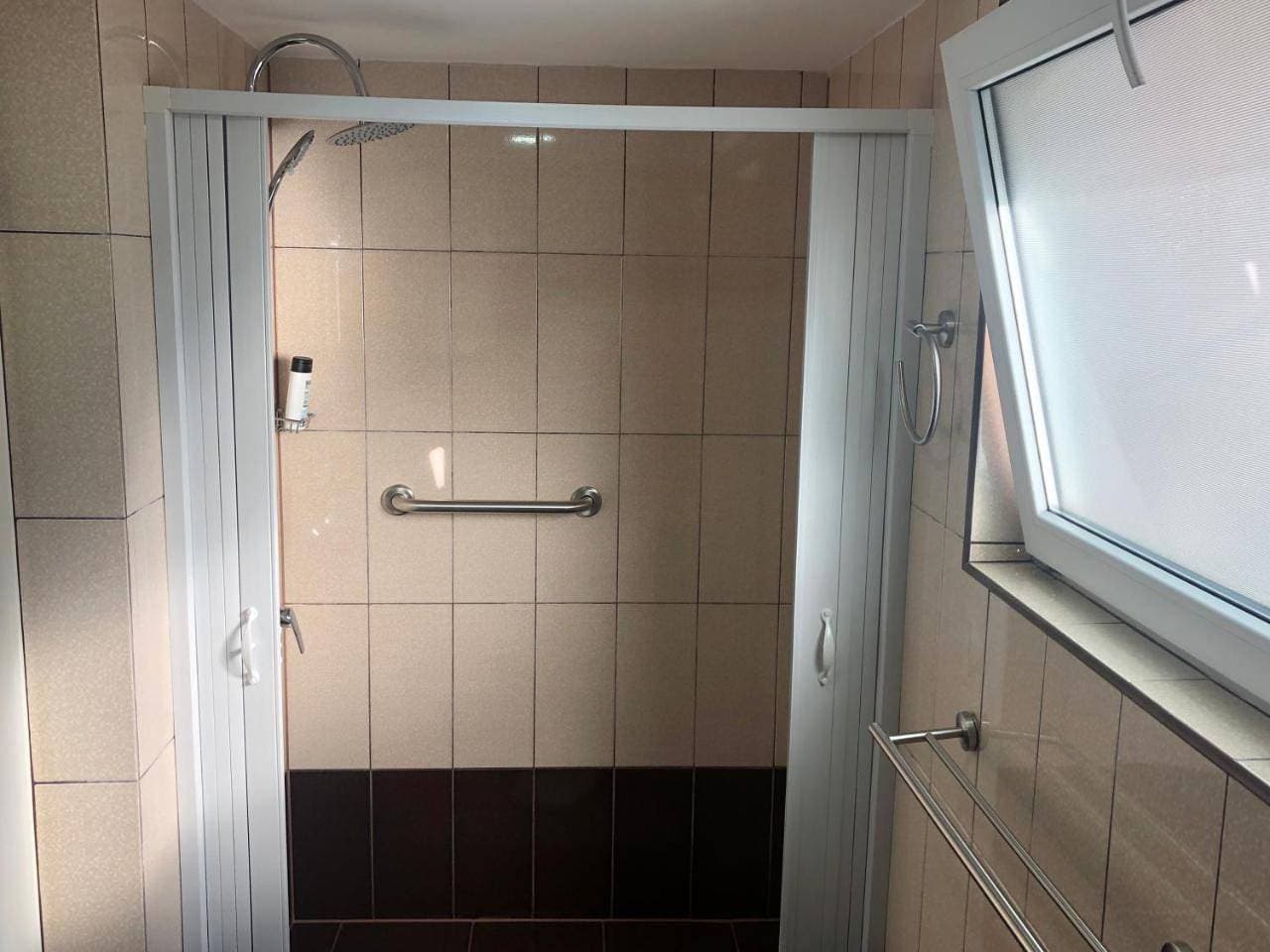 Foto 9 von 11: Classic Triple Room