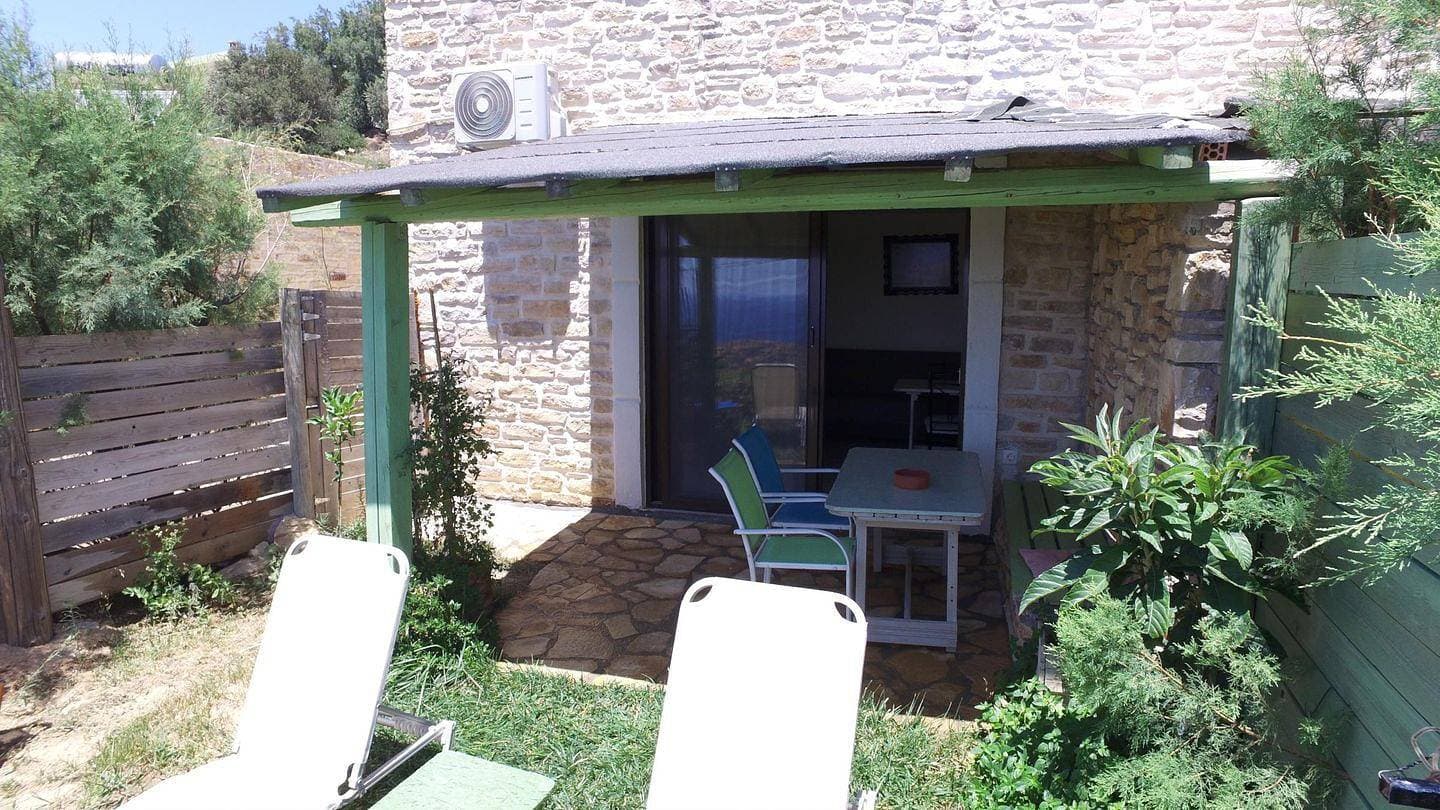Foto 2 von 41: Ferienhaus mit weitem Panorama Blick auf das Meer - Ferienhaus Triopetra, Kreta