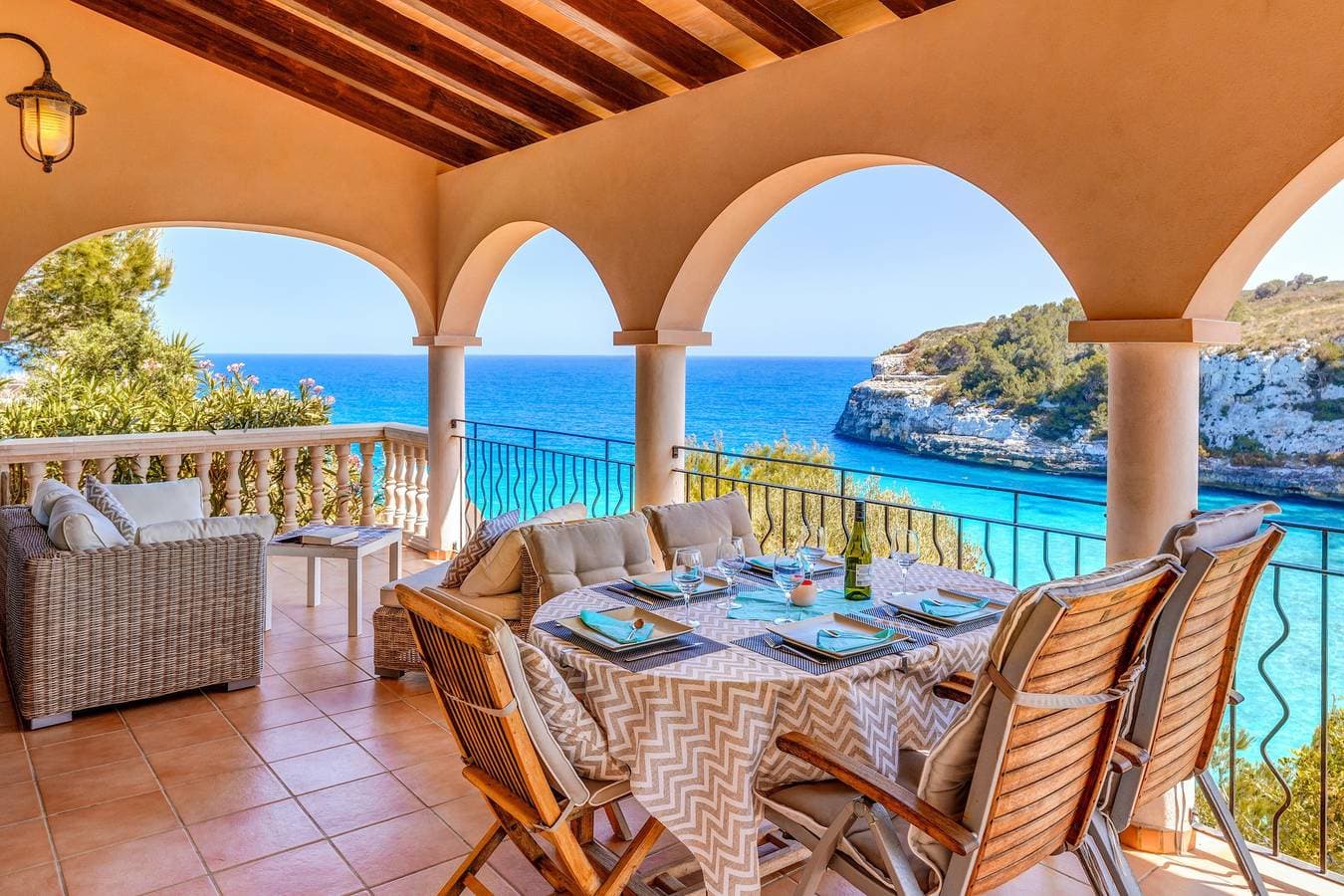 Foto 2 von 27: Fantastische Villa „Calima“ mit Meerblick, Loggia, Klimaanlage und WLAN