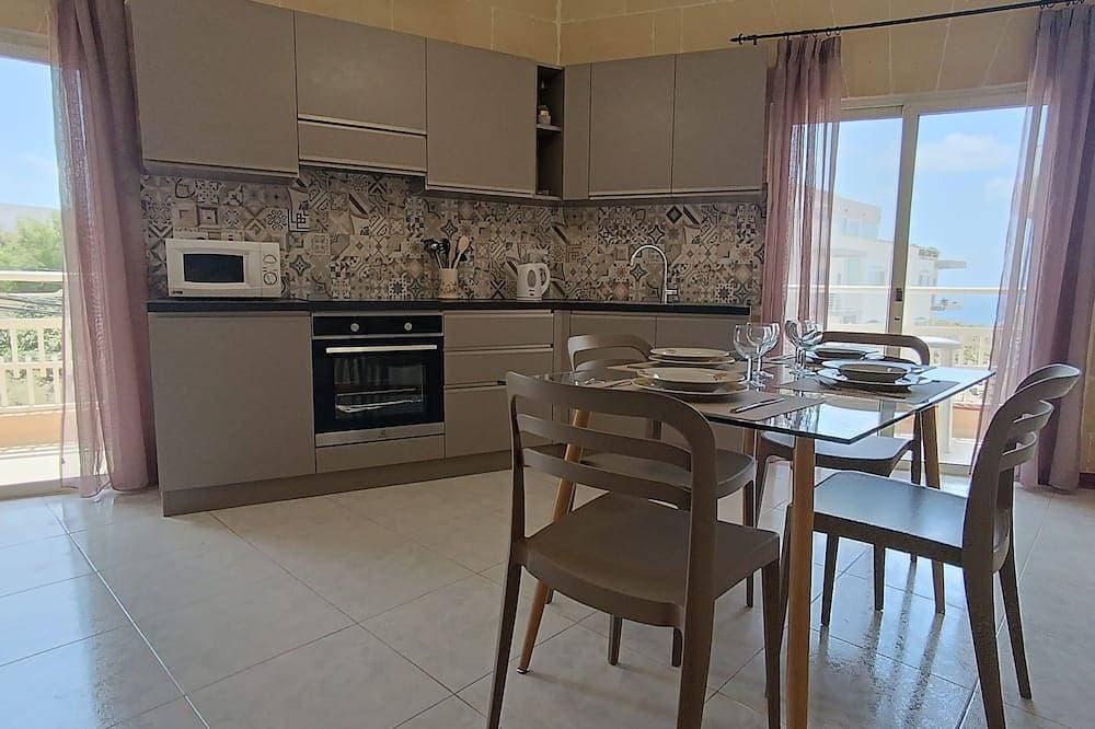 Foto 12 von 20: Apartment im 1. Stock mit Meer- und Landblick