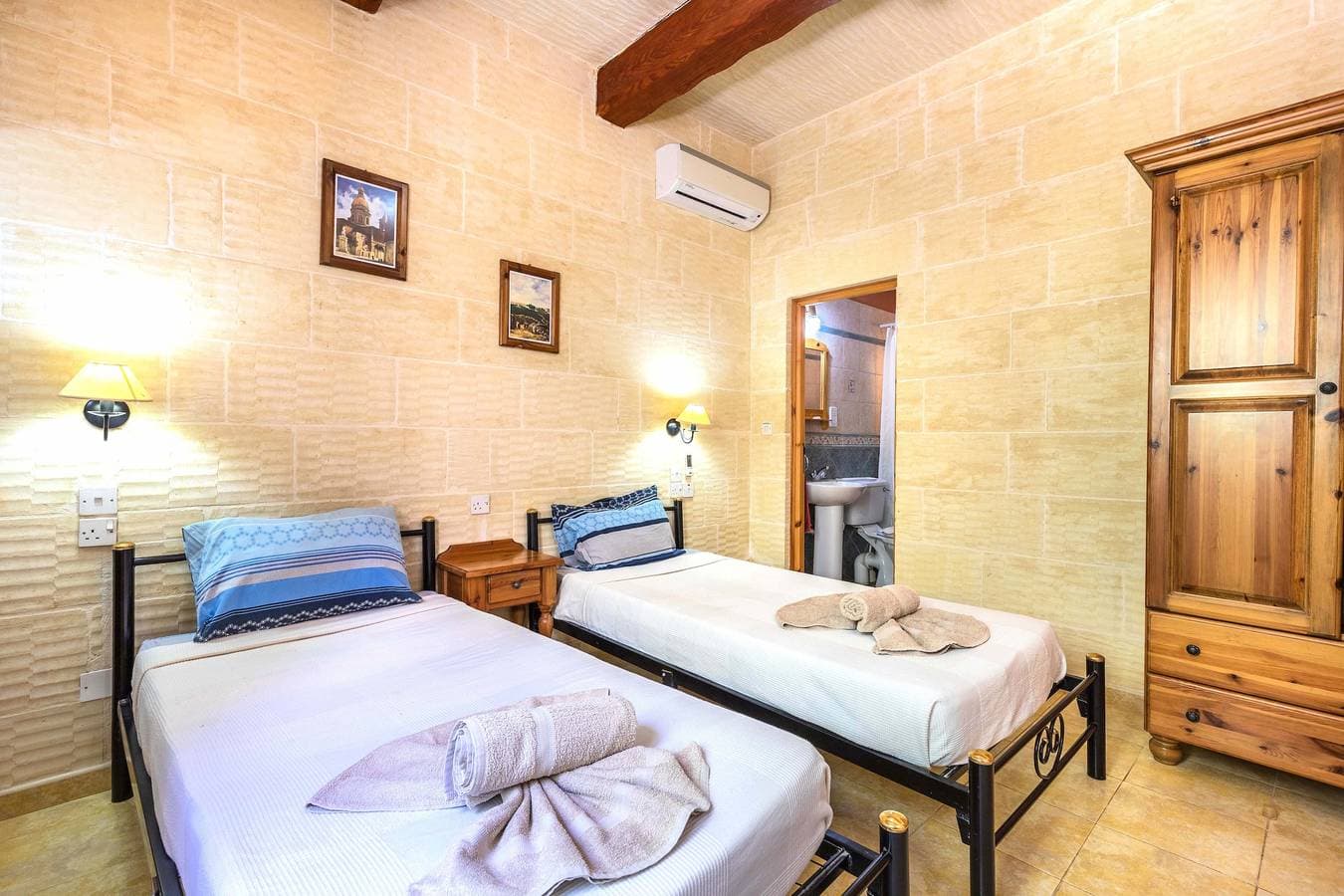 Foto 13 von 21: Villa für 8 Personen mit Meerblick