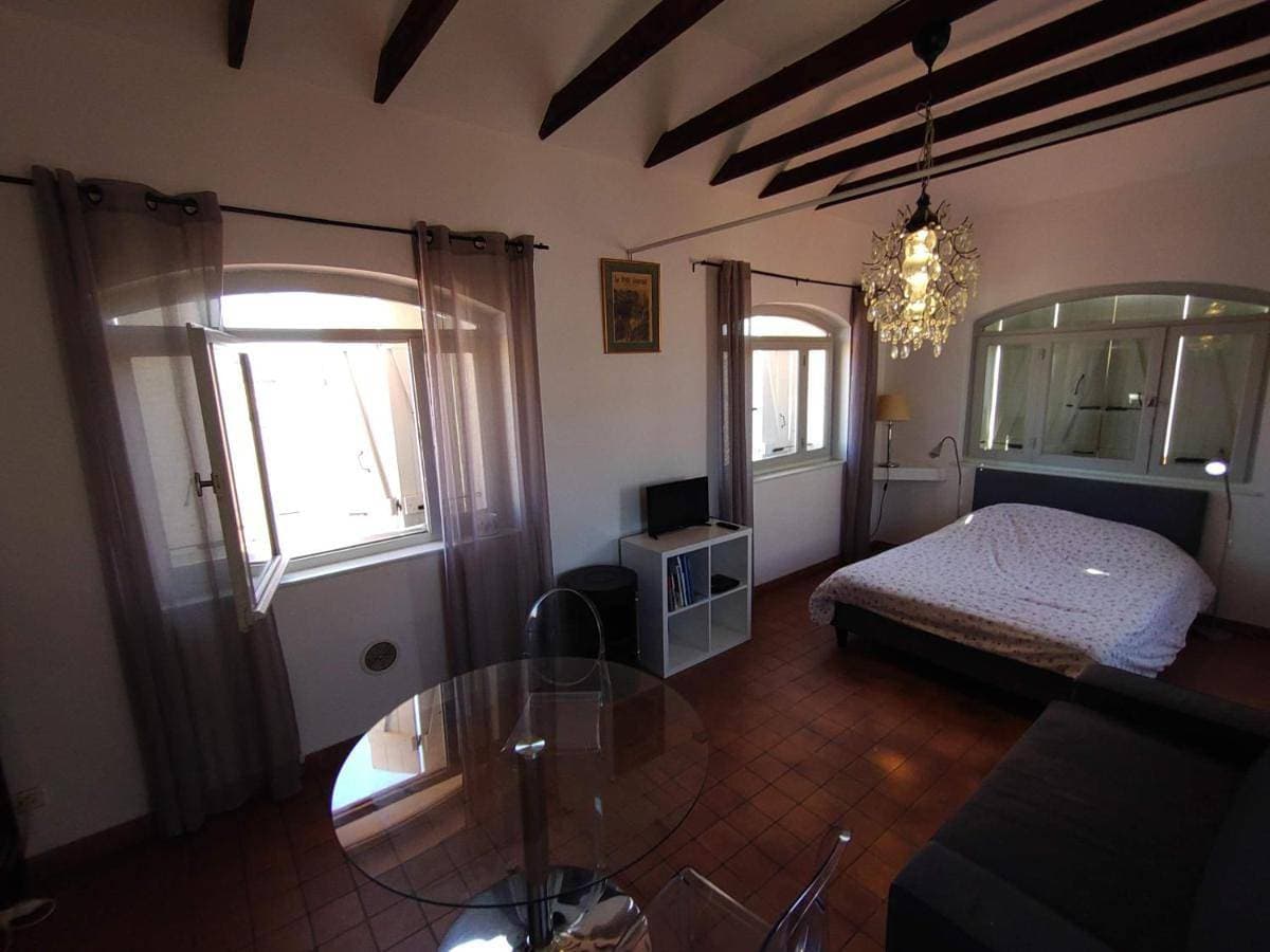 Foto 5 von 16: Studio Apartment with Sea View