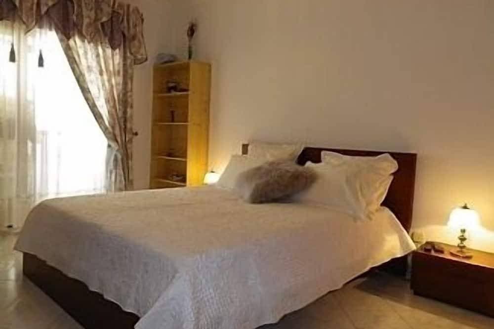 Foto 2 von 17: Fabulous Beach Front Apartment mit ununterbrochenen Meerblick