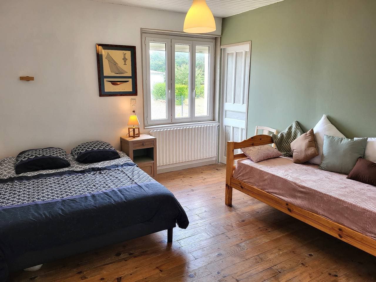 Foto 13 von 34: Ferienhaus „Seaside, Les Fleurs“ mit Gemeinschaftsterrasse, privatem Garten und WLAN