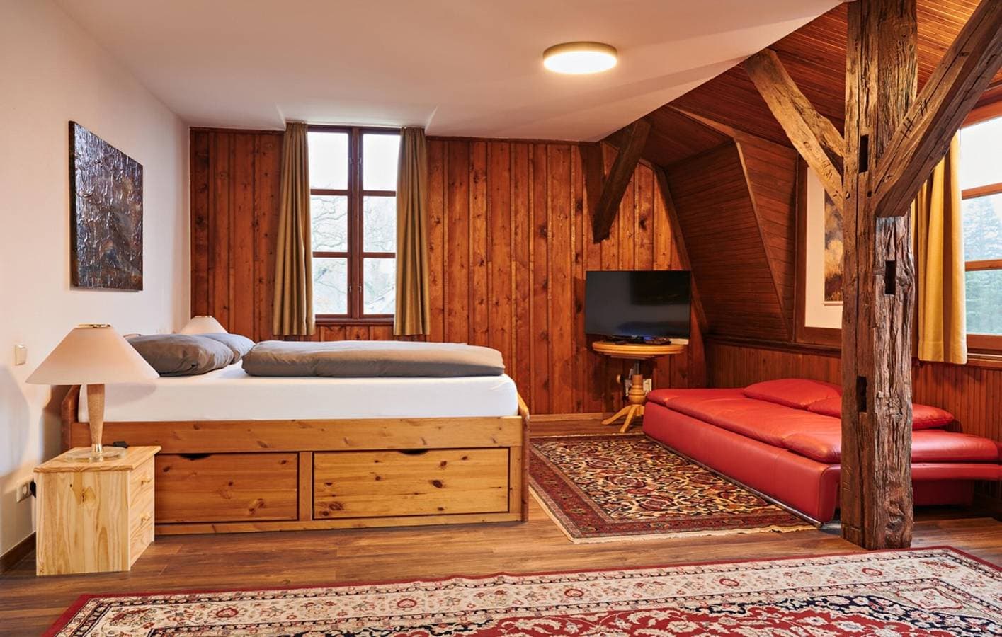 Foto 8 von 18: Charmante 140 m² große Wohnung mit Terrasse, WLAN und moderner Ausstattung