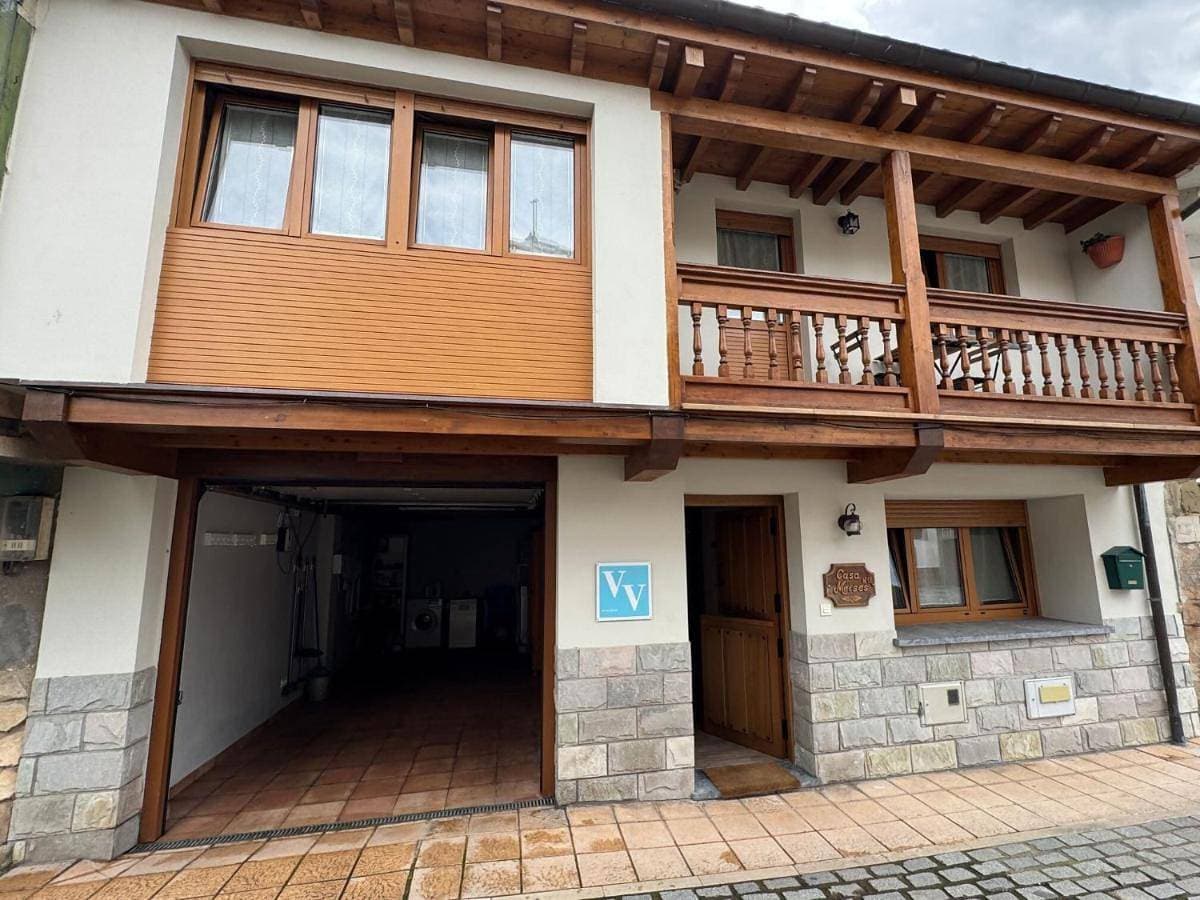 Casa Moises en Bimenes VV-3101-AS 1