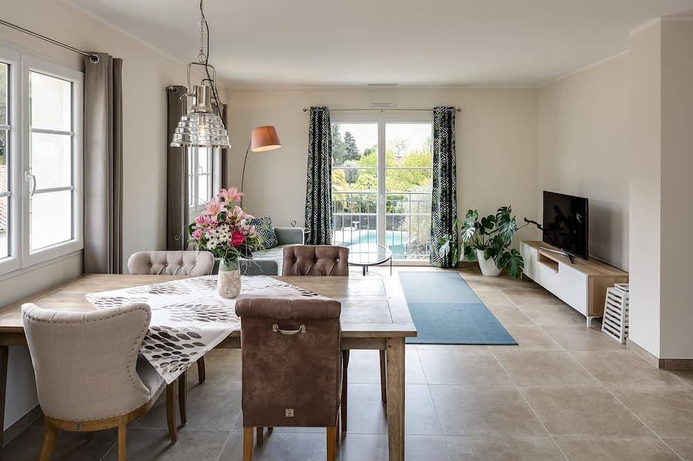 Luxuriöse und geräumige Wohnung im Herzen der Côte d'Azur 1