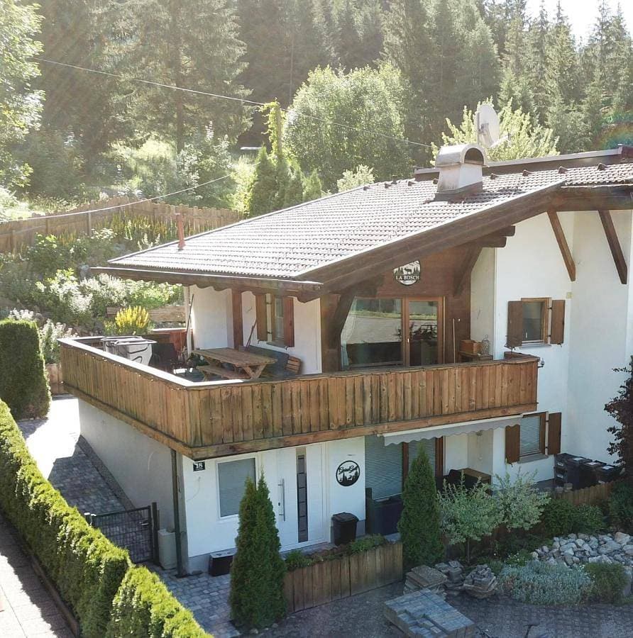 Foto 3 von 41: Three-Bedroom Chalet