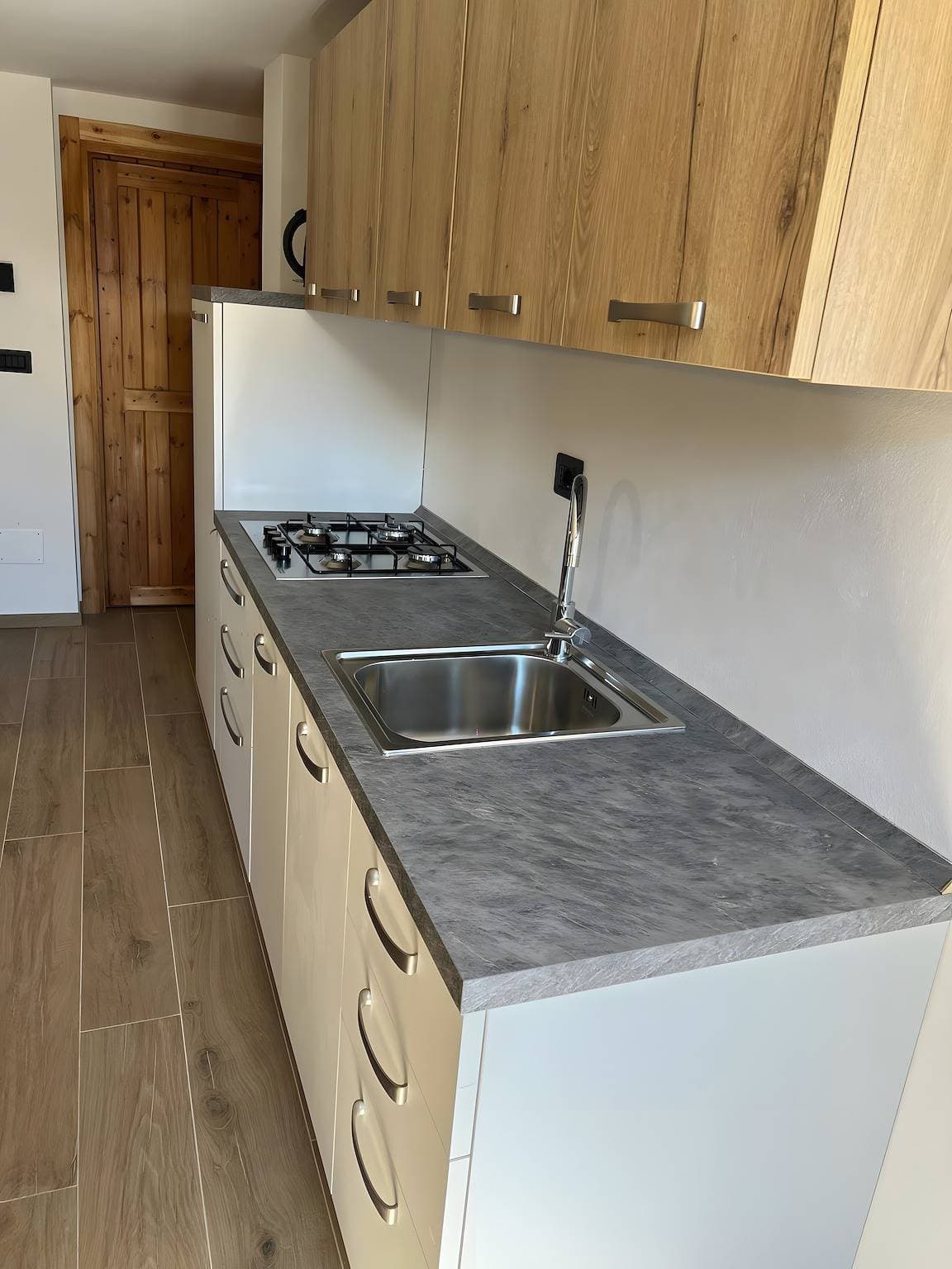 Foto 7 von 24: Appartement „L’angolo del paradiso Gimillan“ mit Bergblick und privatem Garten
