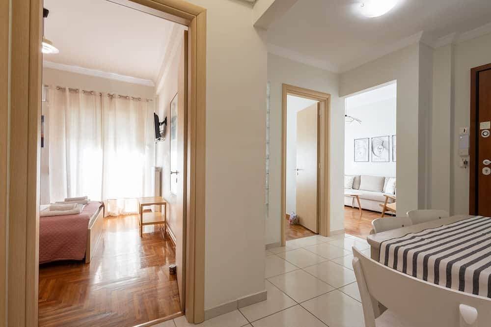 Foto 12 von 30: Comfy 2Bedroom apartment at the foothills of Acropolis