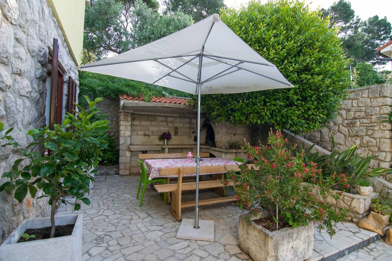 Foto 7 von 23: 1-Zimmer-Ferienwohnung mit Terrasse Mali Losinj, Losinj -b