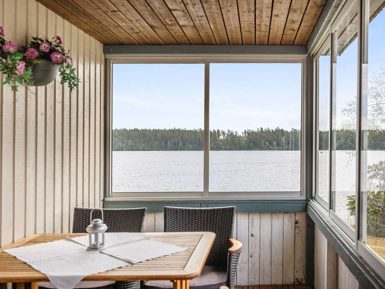 Foto 7 von 21: Sjöatorp Skogsstugan