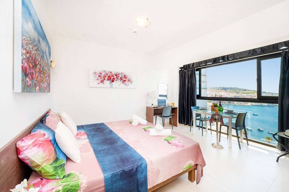 Foto 2 von 30: Islet Promenade Studio mit Whirlpool und Meerblick