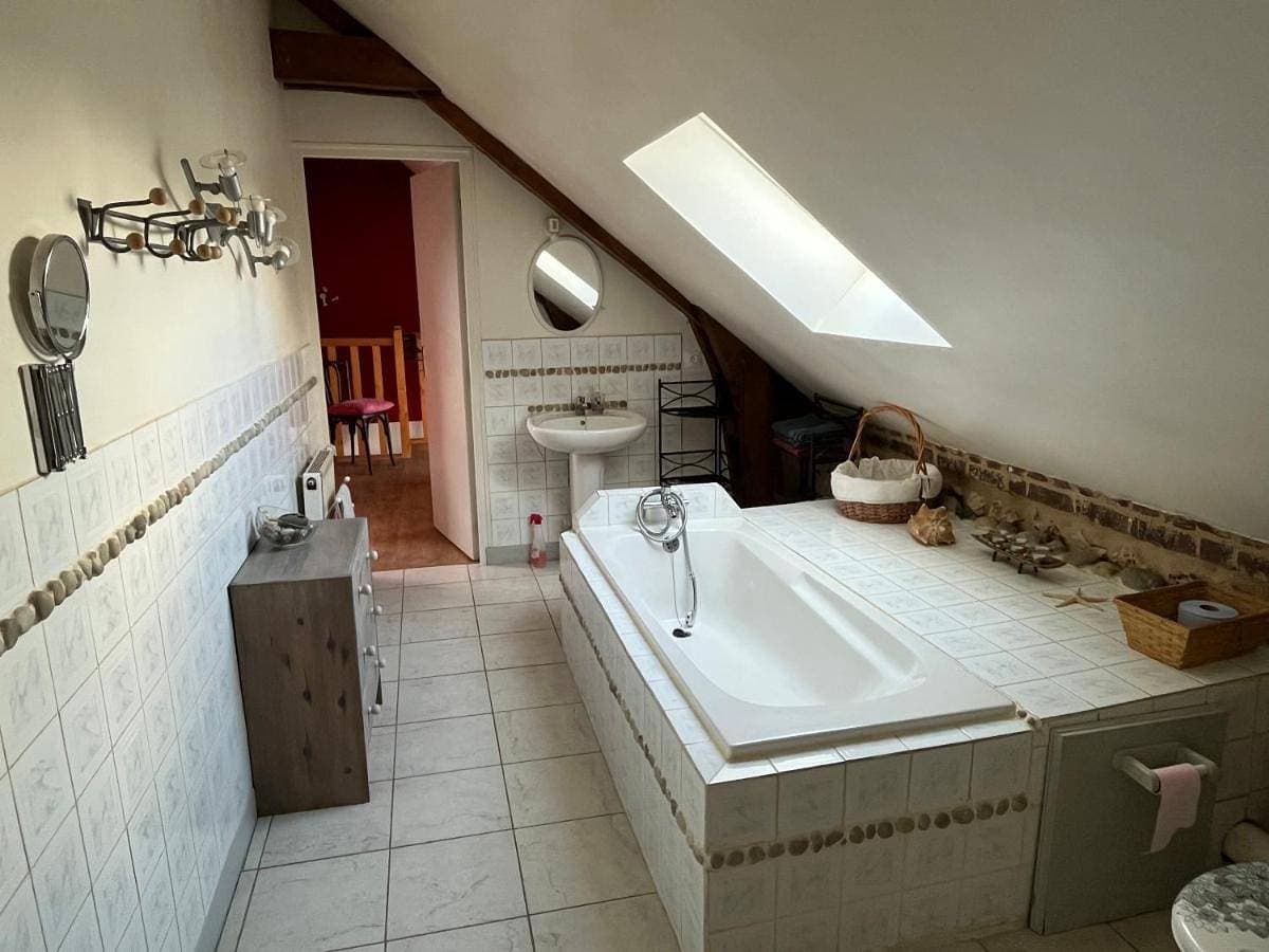 Foto 4 von 26: Two-Bedroom House